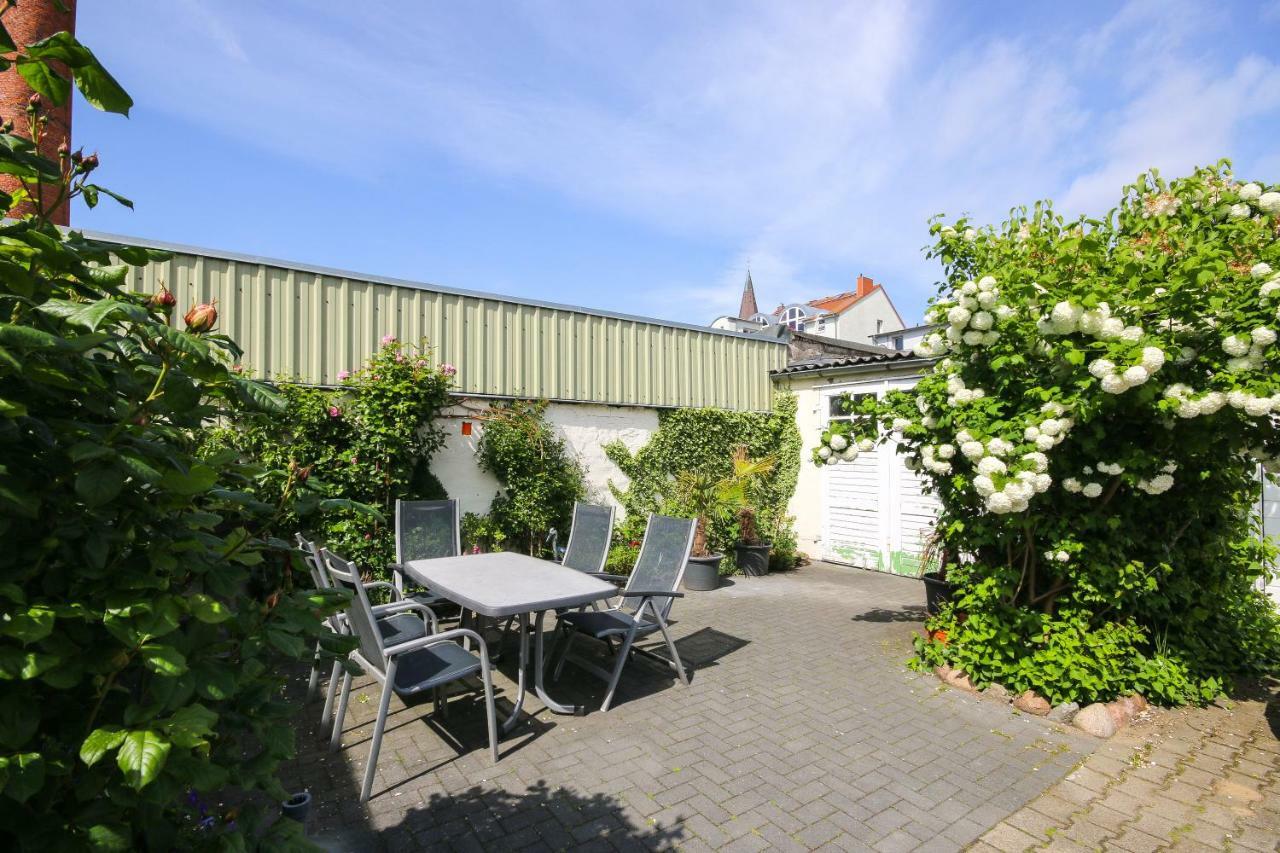 Haus Shiralee - Warnemuende * Rostock